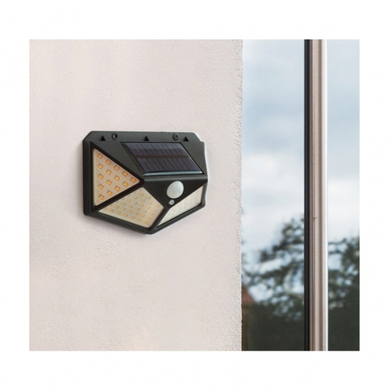 Solárne svetlo s detektorom pohybu BK-100