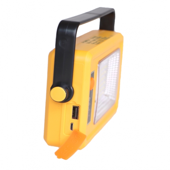 Solárny LED reflektor s powerbankou