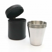 Sada cestovných nerezových panákov