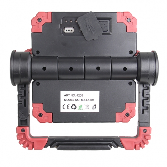 Sklopné multifunkčné LED svetlo