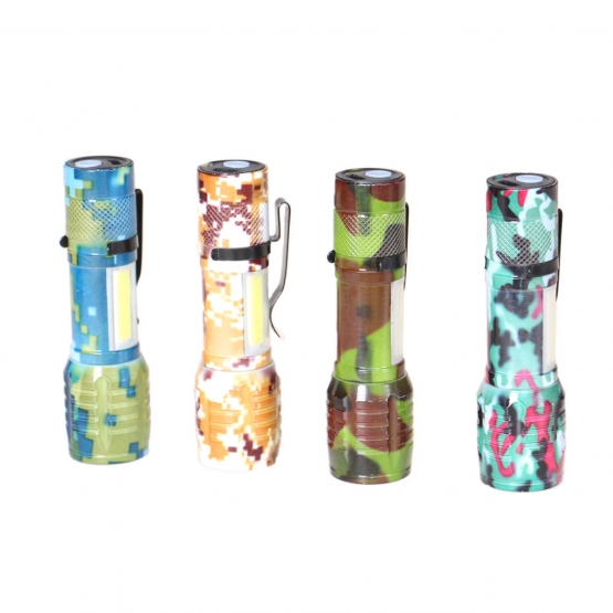 USB svietidlo so zoomom maskáčové