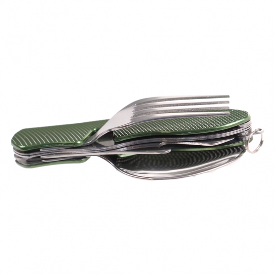 Multifunkčný kempingový príbor