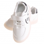 Detské tenisky svietiace Šport čierne