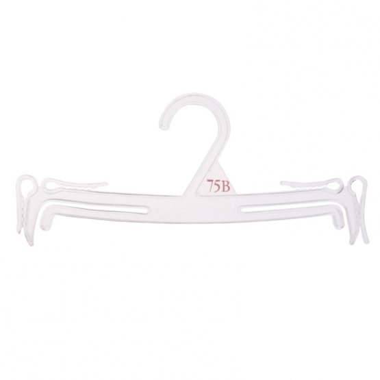 Plastové vešiaky 20 ks