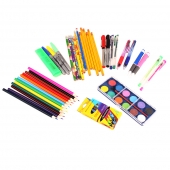 Batoh čierny s náplňou školských potrieb typ A