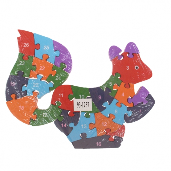 Vzdělávací drevené puzzle veverička